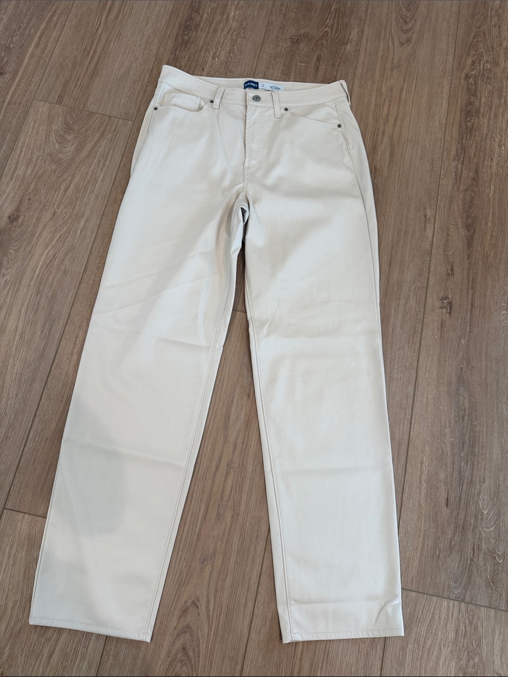 Old Navy Straight-Leg High-rise faux leather Pants in Cream 12-tall